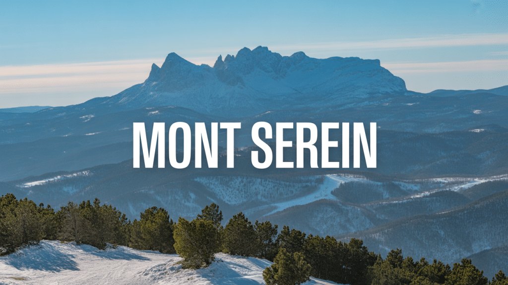 Paysage enneigé du Mont Serein avec pistes de ski et forêts